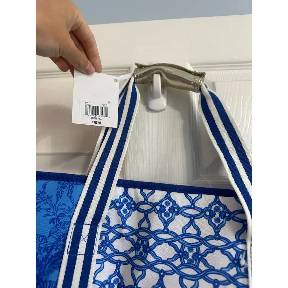 Lilly Pulitzer NWT Picnic Party Cooler Blue Safari Party Tote Bag - Picture 7 of 7